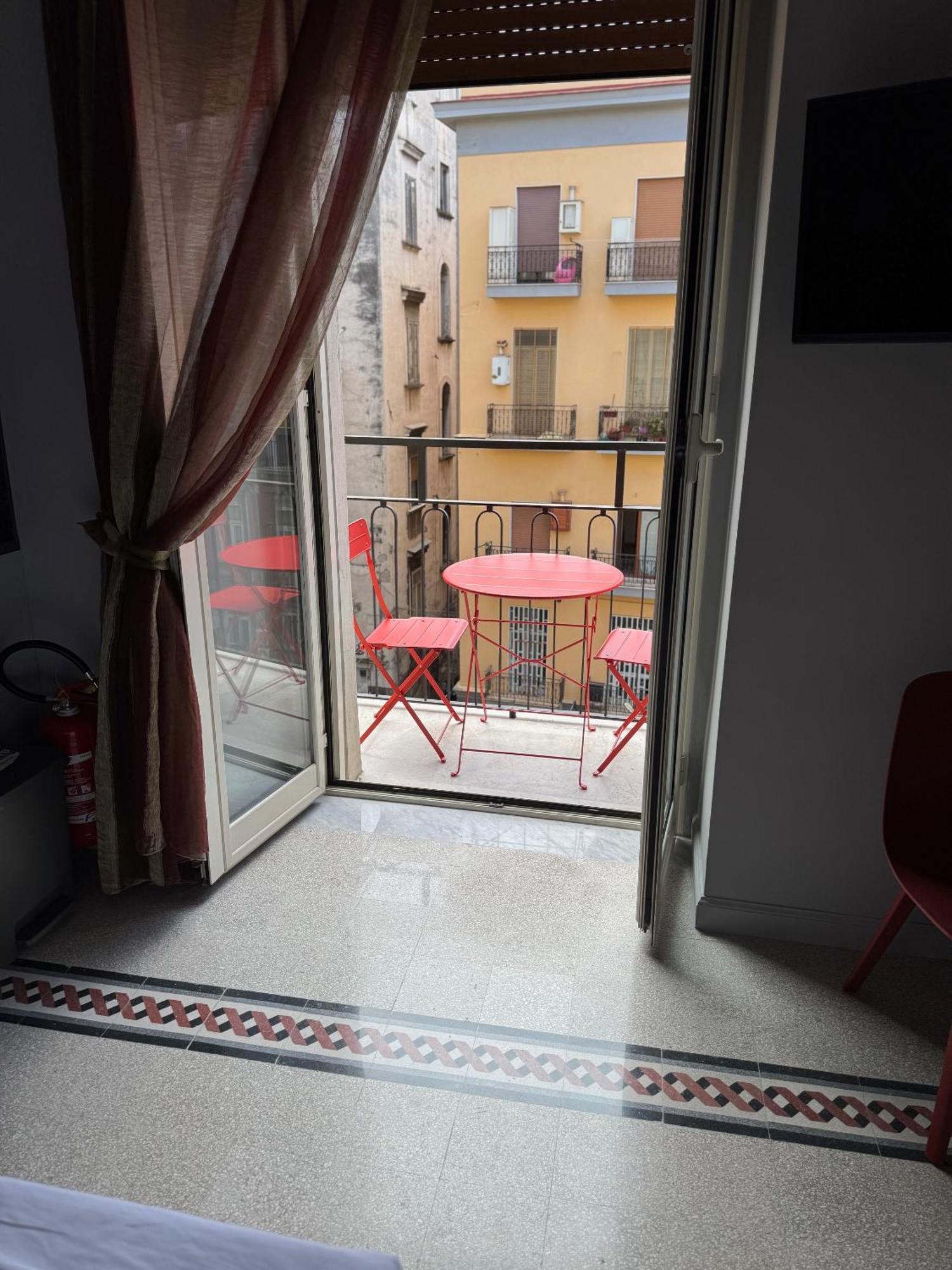 La Cornucopia Leilighet Napoli Eksteriør bilde
